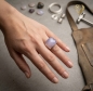 Preview: Ring Damenring mit Stein in lavendel Edelstahl Gr. 62