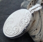 Preview: Anhänger Medaillon oval Blume 17x21mm Silber 925