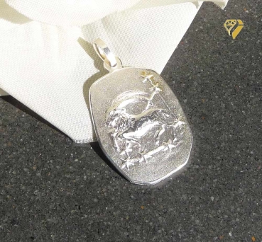 Preview: Anhänger Sternzeichen Steinbock Relief 18x23mm Silber 925