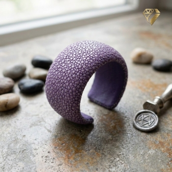 Preview: Armspange Rochenleder LAVENDEL 40mm