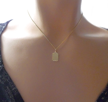 Anhänger Gravurplatte eckig 11x15mm 14Kt Gold