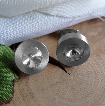 Ohrstecker Edelstahl mit Kristall Elements nach Wahl