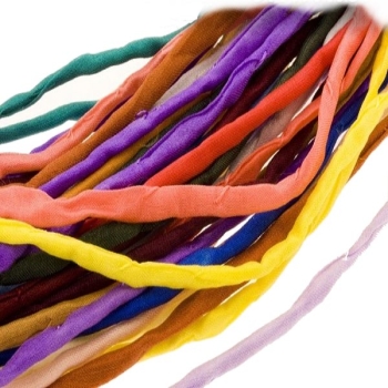 Collier Seidenband handgefärbt mit Edelstahl Bajonett Farbe nach Wahl