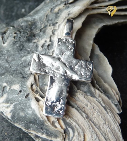 Anhänger Kreuz gehämmert 16x20mm Silber 925