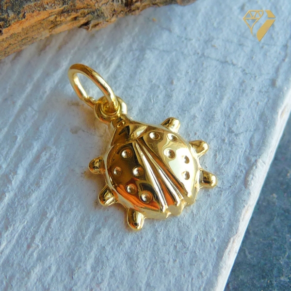 Anhänger Maikäfer Gold