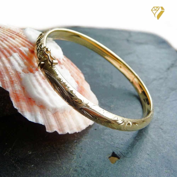 Armreif gewölbt Wiener Gravur 6mm 8Kt 333 Gold