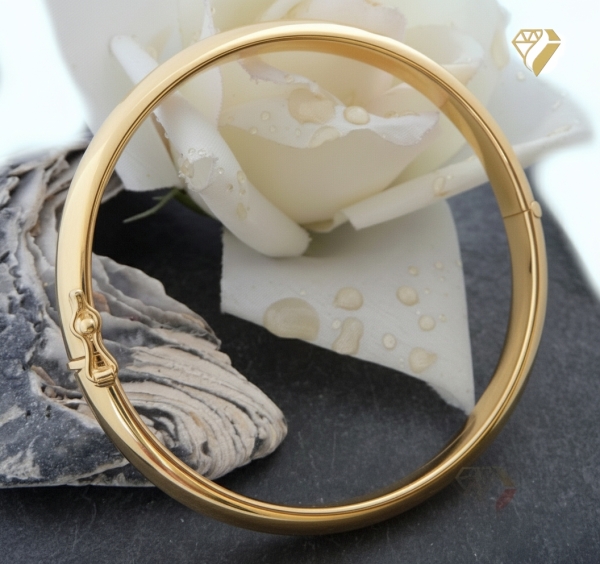 Armreif gewölbt 8mm 14Kt 585 Gold