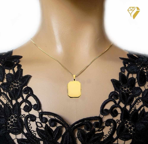 Medaillon eckig 17x21mm 8Kt GOLD