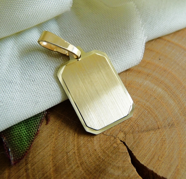 Anhänger Gravurplatte eckig 11x15mm 8Kt Gold