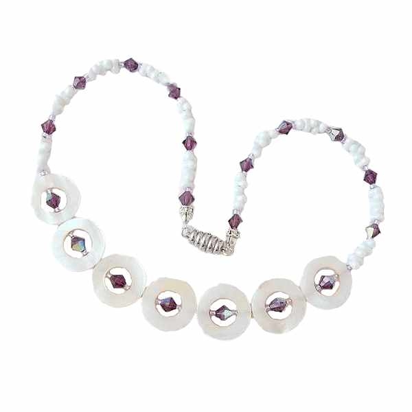 Collier Scheiben creme mit Doppelkegel amethyst AB 45cm