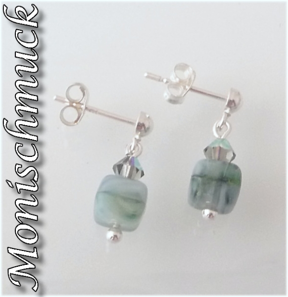 Ohrstecker Marmorierte Perle Light Green