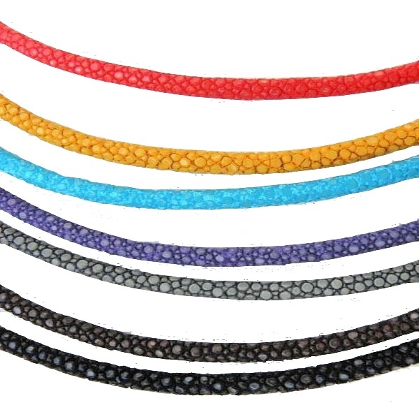 Armband oder Collier aus Rochenleder 5mm mit Clickverschluss 30 Farben