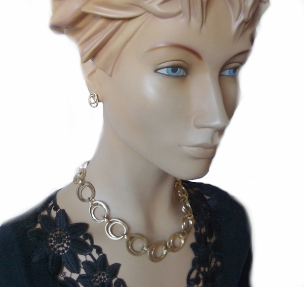 Collier Edelstahl mattiert vergoldet Kringel Design 45cm